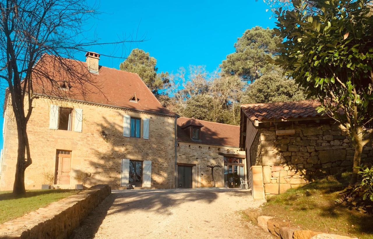 Вилла L'Ecrin Des Symes Simeyrols Экстерьер фото